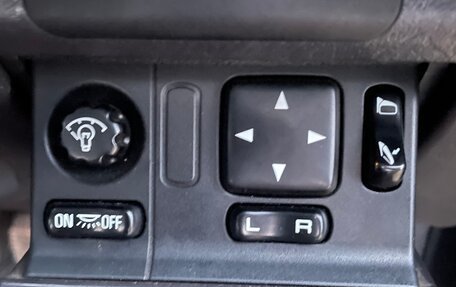 Nissan Cedric VIII, 1992 год, 840 000 рублей, 23 фотография