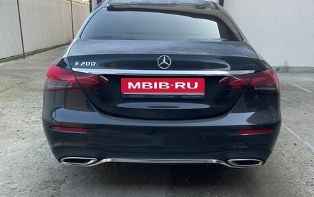 Mercedes-Benz E-Класс, 2021 год, 4 450 000 рублей, 4 фотография