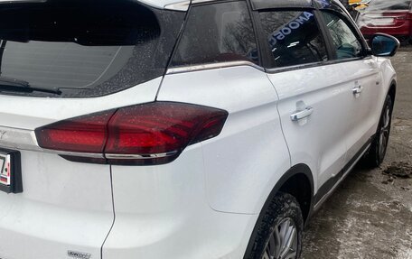 Geely Atlas, 2024 год, 1 500 000 рублей, 5 фотография