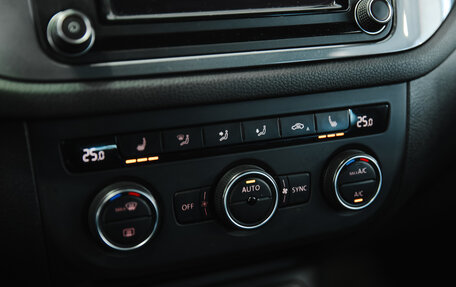 Volkswagen Tiguan I, 2016 год, 1 870 000 рублей, 14 фотография