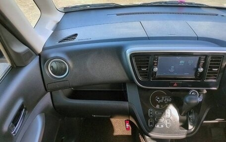 Nissan Dayz Roox I рестайлинг, 2015 год, 700 000 рублей, 14 фотография