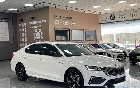 Skoda Octavia IV, 2021 год, 2 090 000 рублей, 2 фотография