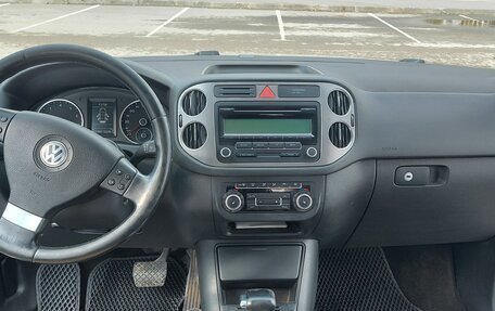 Volkswagen Tiguan I, 2010 год, 750 000 рублей, 6 фотография