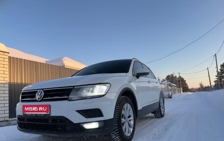 Volkswagen Tiguan II, 2018 год, 1 950 000 рублей, 2 фотография