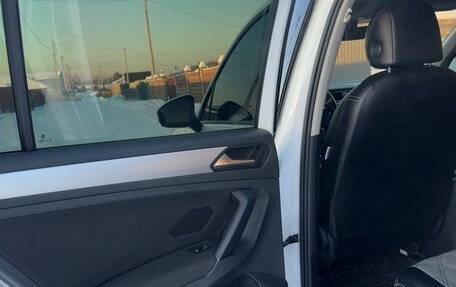 Volkswagen Tiguan II, 2018 год, 1 950 000 рублей, 9 фотография