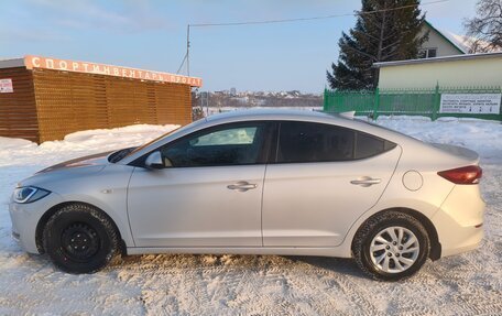 Hyundai Elantra VI рестайлинг, 2017 год, 1 450 000 рублей, 2 фотография