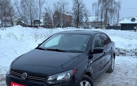 Volkswagen Polo VI (EU Market), 2011 год, 550 000 рублей, 1 фотография