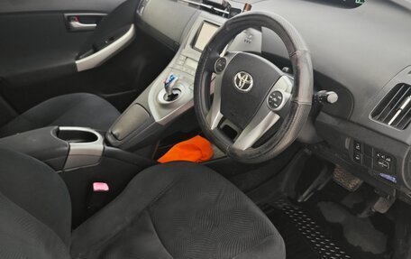 Toyota Prius, 2012 год, 1 250 000 рублей, 10 фотография