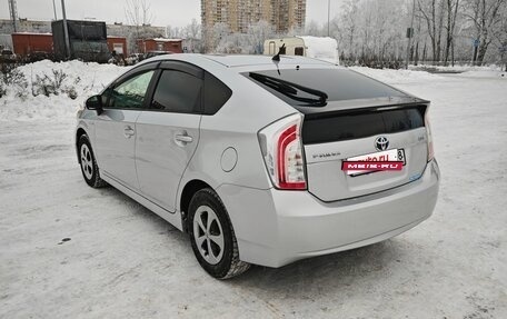 Toyota Prius, 2012 год, 1 250 000 рублей, 7 фотография