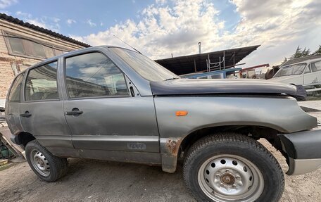 Chevrolet Niva I рестайлинг, 2006 год, 240 000 рублей, 3 фотография