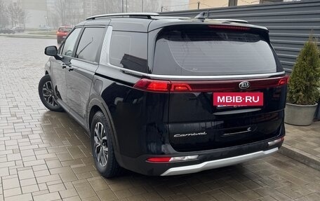 KIA Carnival, 2022 год, 2 980 000 рублей, 3 фотография