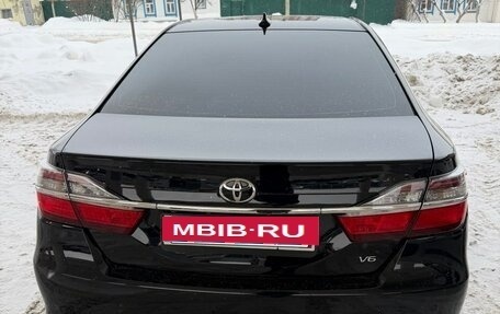 Toyota Camry, 2016 год, 2 300 000 рублей, 2 фотография