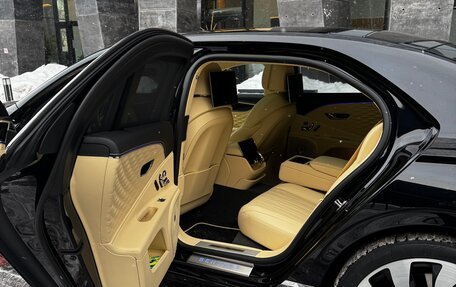 Bentley Flying Spur, 2022 год, 20 800 000 рублей, 10 фотография