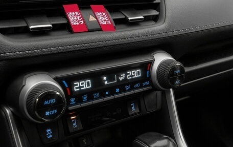 Toyota RAV4, 2021 год, 3 520 000 рублей, 20 фотография