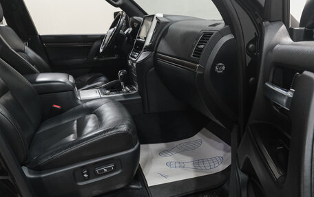 Toyota Land Cruiser 200, 2015 год, 5 319 000 рублей, 15 фотография