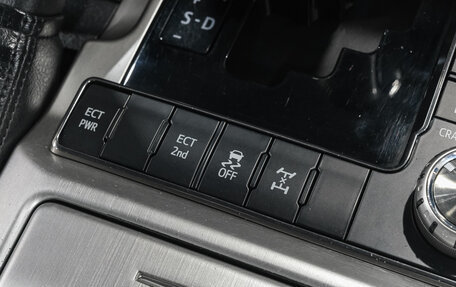 Toyota Land Cruiser 200, 2015 год, 5 319 000 рублей, 26 фотография