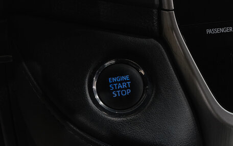 Toyota Land Cruiser 200, 2015 год, 5 319 000 рублей, 33 фотография