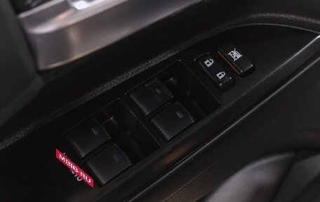 Toyota Land Cruiser 200, 2015 год, 5 319 000 рублей, 34 фотография