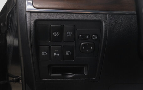 Toyota Land Cruiser 200, 2015 год, 5 319 000 рублей, 37 фотография