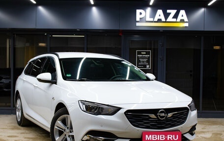 Opel Insignia II рестайлинг, 2018 год, 1 379 000 рублей, 2 фотография
