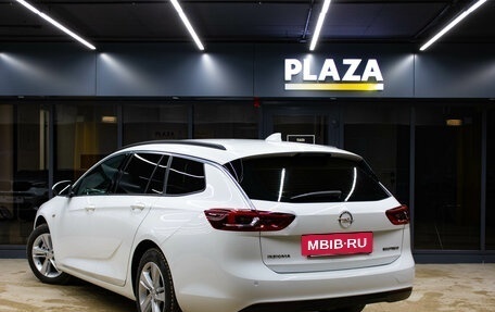 Opel Insignia II рестайлинг, 2018 год, 1 379 000 рублей, 3 фотография