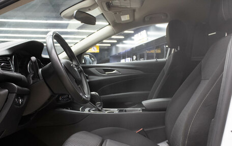 Opel Insignia II рестайлинг, 2018 год, 1 379 000 рублей, 11 фотография