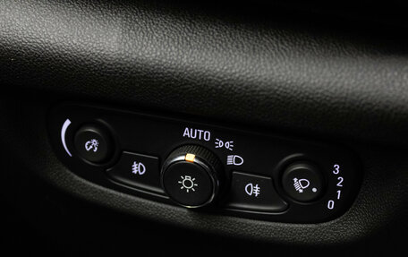 Opel Insignia II рестайлинг, 2018 год, 1 379 000 рублей, 16 фотография