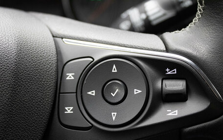 Opel Insignia II рестайлинг, 2018 год, 1 379 000 рублей, 18 фотография