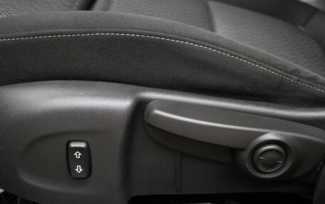 Opel Insignia II рестайлинг, 2018 год, 1 379 000 рублей, 25 фотография