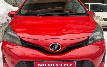 Toyota Vitz, 2015 год, 810 000 рублей, 7 фотография