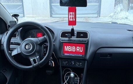 Volkswagen Polo VI (EU Market), 2011 год, 550 000 рублей, 13 фотография