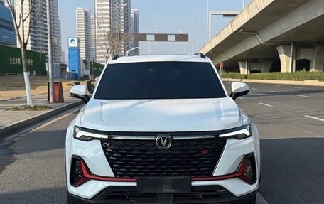 Changan CS35 Plus, 2022 год, 1 300 000 рублей, 2 фотография