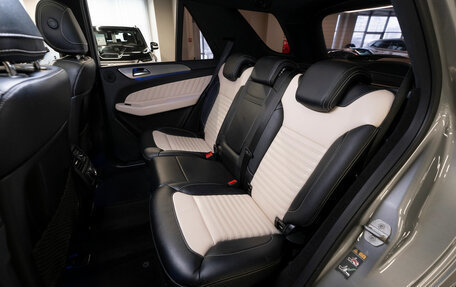 Mercedes-Benz GLE, 2015 год, 3 450 000 рублей, 13 фотография