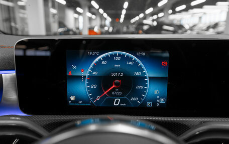 Mercedes-Benz CLA, 2019 год, 3 320 000 рублей, 11 фотография