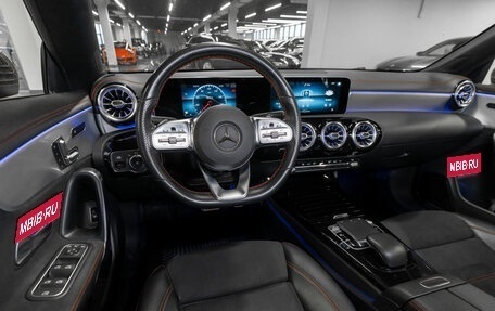 Mercedes-Benz CLA, 2019 год, 3 320 000 рублей, 7 фотография