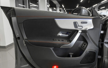 Mercedes-Benz CLA, 2019 год, 3 320 000 рублей, 17 фотография