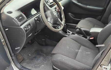 Toyota Corolla, 2005 год, 475 000 рублей, 10 фотография