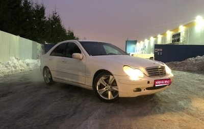 Mercedes-Benz C-Класс, 2002 год, 295 000 рублей, 1 фотография