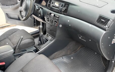 Toyota Corolla, 2005 год, 475 000 рублей, 19 фотография