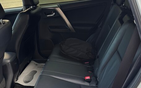 Toyota RAV4, 2013 год, 1 850 000 рублей, 8 фотография