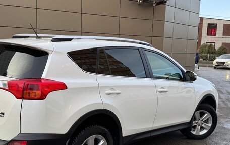 Toyota RAV4, 2013 год, 1 850 000 рублей, 4 фотография