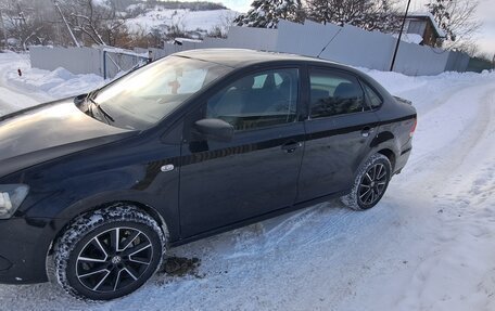 Volkswagen Polo VI (EU Market), 2010 год, 480 000 рублей, 3 фотография