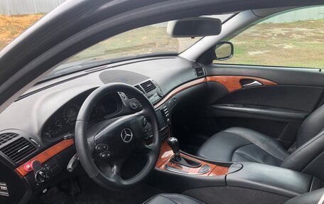 Mercedes-Benz E-Класс, 2007 год, 865 000 рублей, 12 фотография