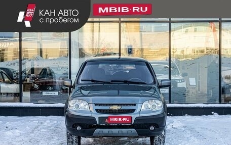 Chevrolet Niva I рестайлинг, 2010 год, 403 000 рублей, 2 фотография