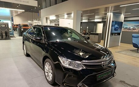 Toyota Camry, 2015 год, 1 650 000 рублей, 3 фотография