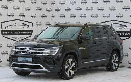 Volkswagen Teramont I, 2022 год, 5 800 000 рублей, 2 фотография