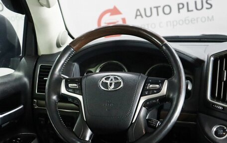 Toyota Land Cruiser 200, 2018 год, 6 899 000 рублей, 13 фотография