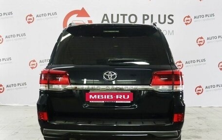 Toyota Land Cruiser 200, 2018 год, 6 899 000 рублей, 6 фотография