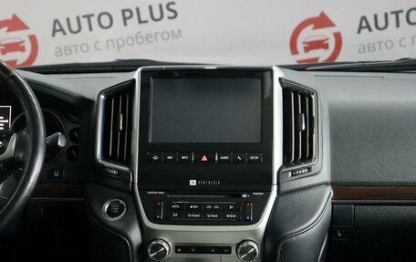 Toyota Land Cruiser 200, 2018 год, 6 899 000 рублей, 14 фотография