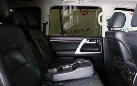 Toyota Land Cruiser 200, 2018 год, 6 899 000 рублей, 19 фотография